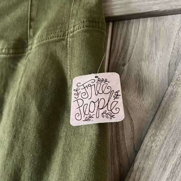 Free People khaki mini skirt. Gold zipper up front. - Picture 2 of 4